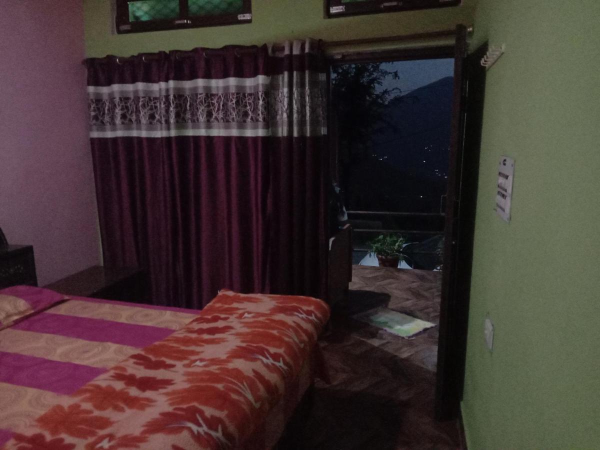 Chandarshila Hike Homestay Ukhimath ภายนอก รูปภาพ