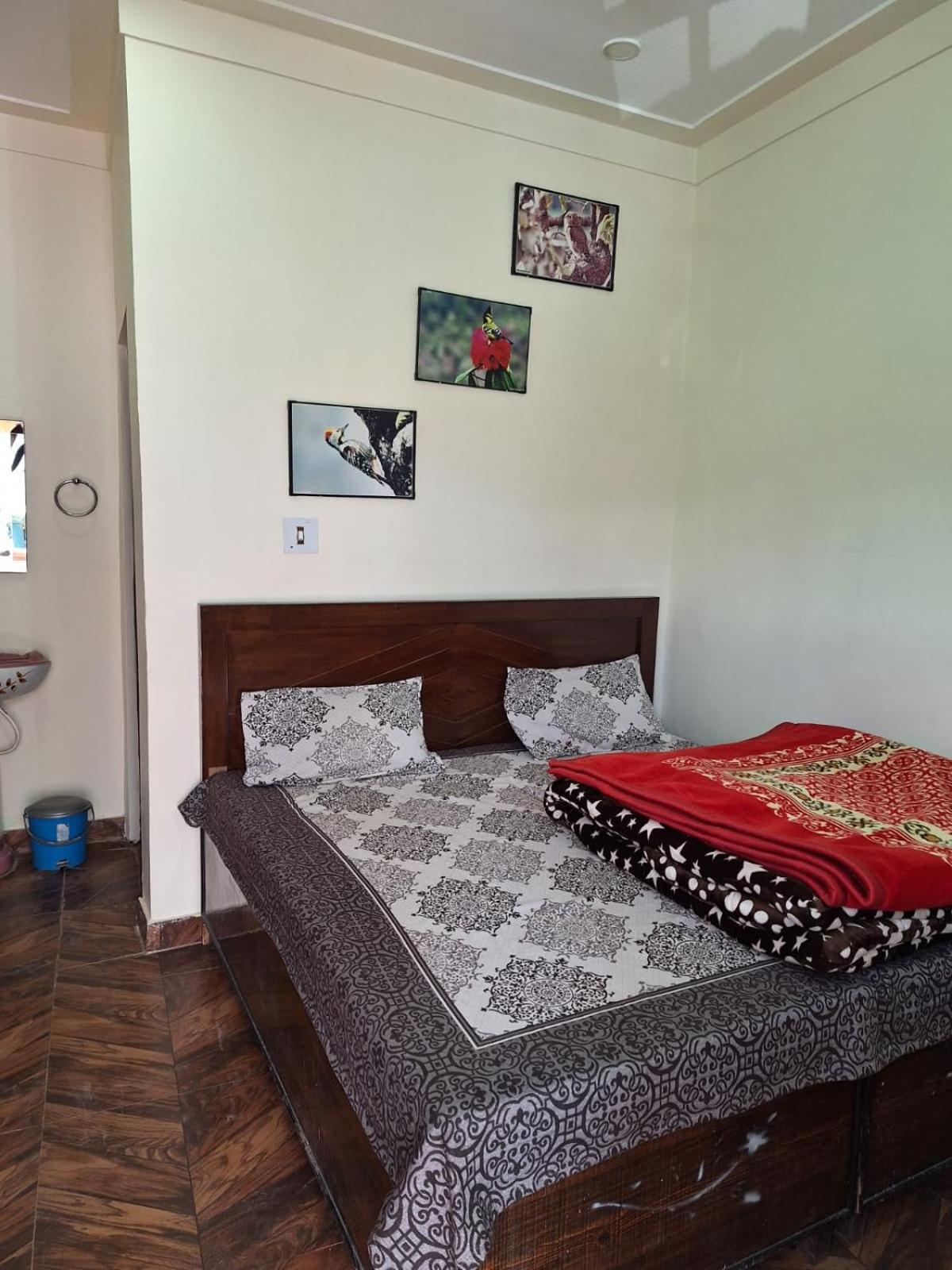 Chandarshila Hike Homestay Ukhimath ภายนอก รูปภาพ